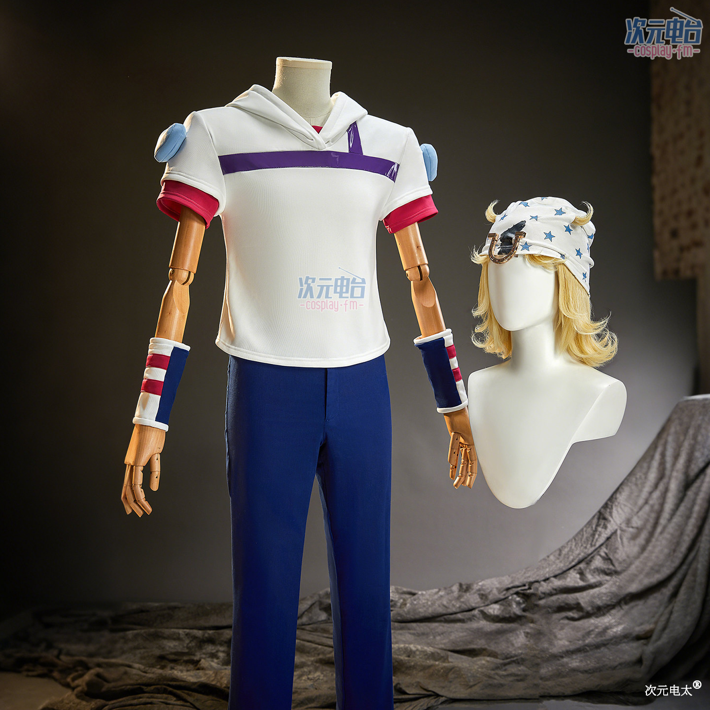 Costume Cosplay Anime JOJO Biz - Jojo Bizarre Hat recensione e prezzo